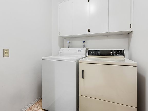 5th image of 31850 Union Ave #320