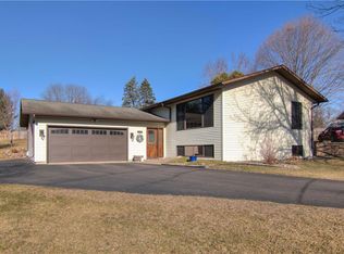 2515 Harrison Cir, Menomonie, WI 54751