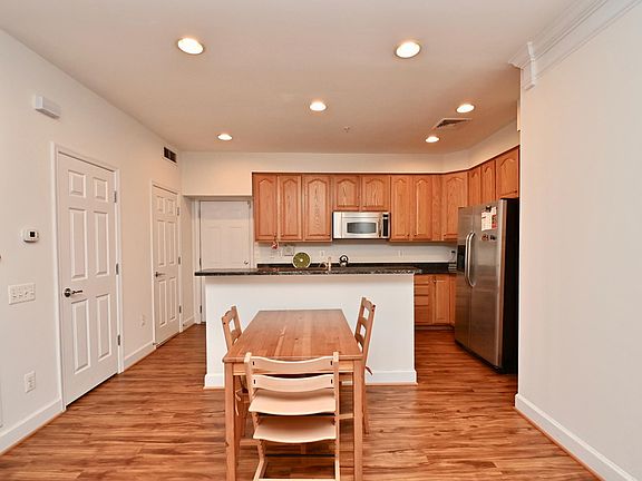 5th image of 14740 Potomac Branch Dr