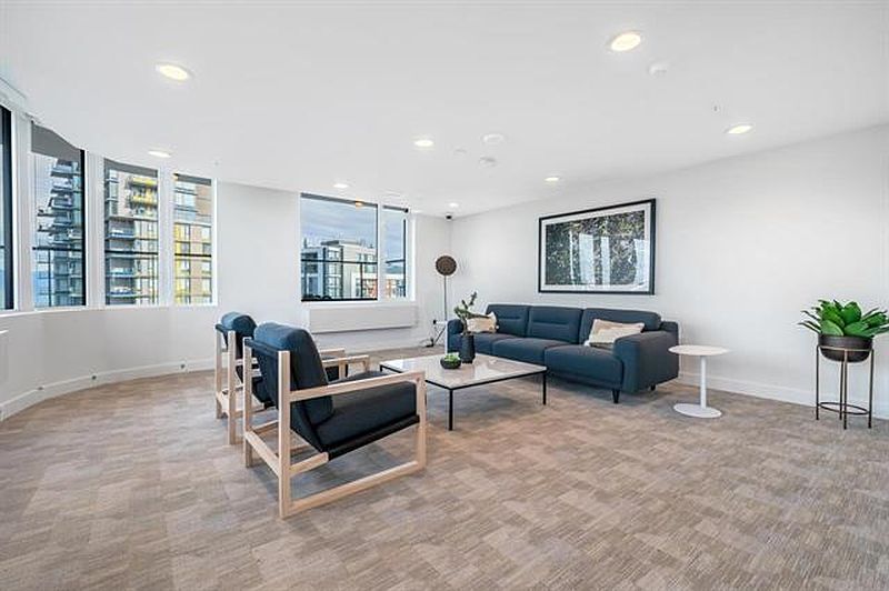 Burnaby Apartment for rent - 2 Bedrooms — photo 18