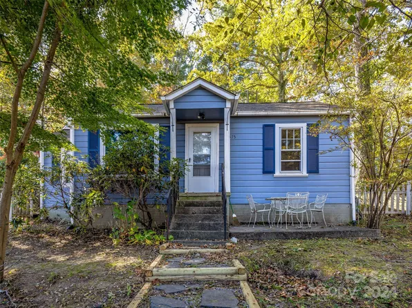 575 Buena Vista Ln, Hendersonville, NC 28791