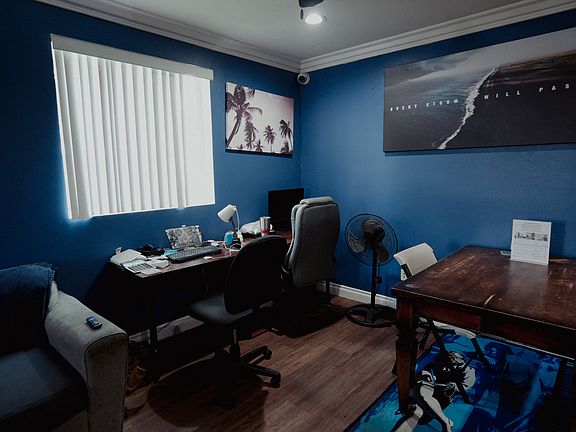 4th image of 1447 E 25th St #1