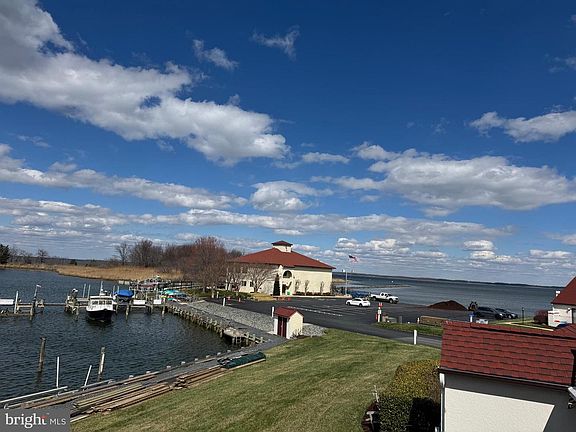 2nd image of 23 Queen Victoria Way