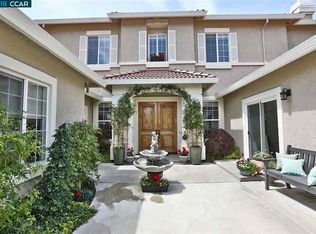 1102 Peacock Creek Dr, Clayton, CA 94517