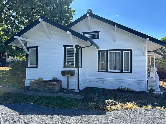 2nd image of 730 Lewis Rd