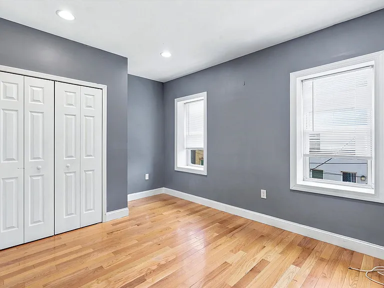 2504 Manton St — Photo 17
