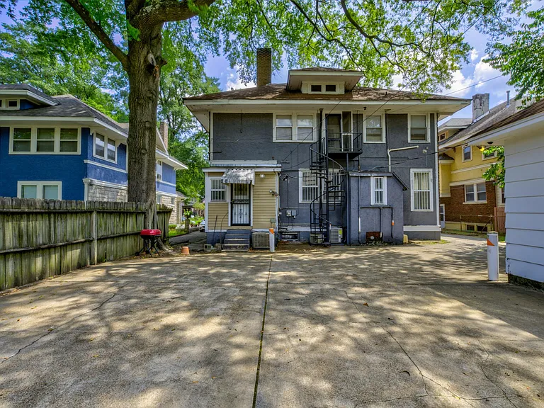 19 S Evergreen St — Photo 22