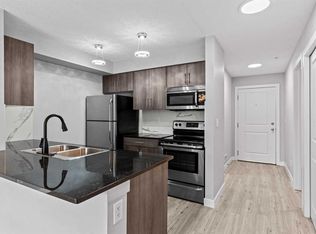 81 W Legacy Blvd SE #1123, Calgary, AB T2X 2B9