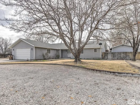 200 Lewis Ln, Fallon, NV 89406