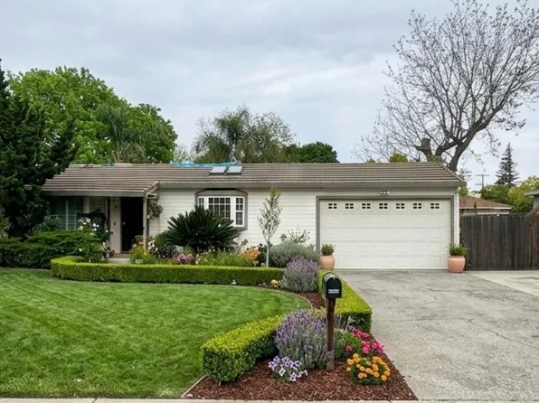 1305 Walnut Dr, Campbell, CA 95008