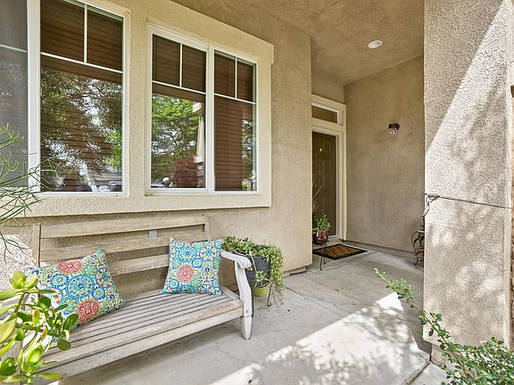 5th image of 128 E Reese Ave