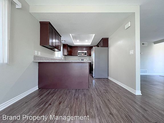 5th image of 16941 Hoskins Ln #11294289
