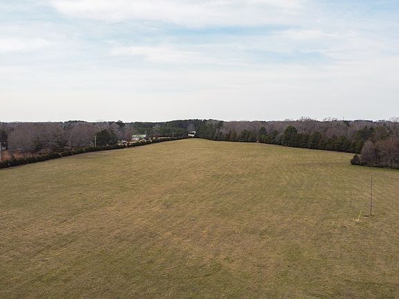 2nd image of 161 Monterey Rd