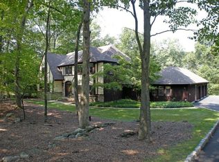 67 Lambert Dr, Sparta, NJ 07871
