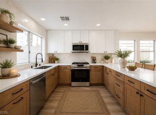 9516 Fox Forest Ave, Las Vegas, NV 89129