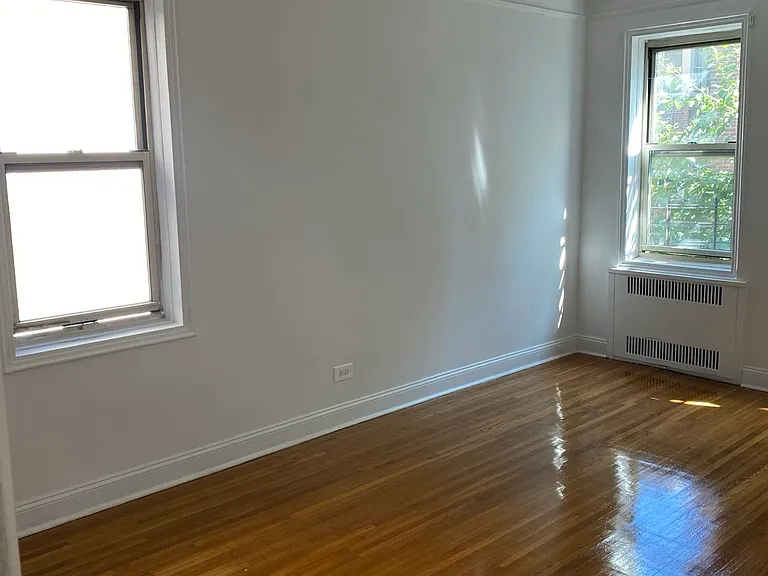 41-35 45th St #4L — Photo 10