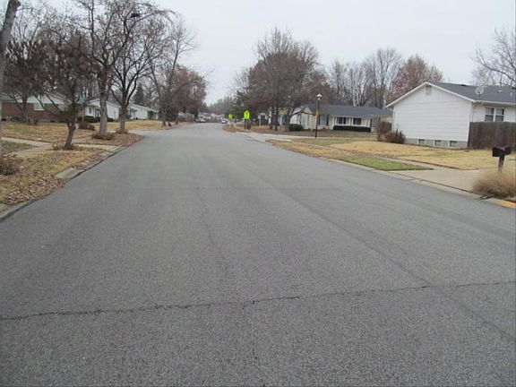 4th image of 1254 Greenway Chase Dr