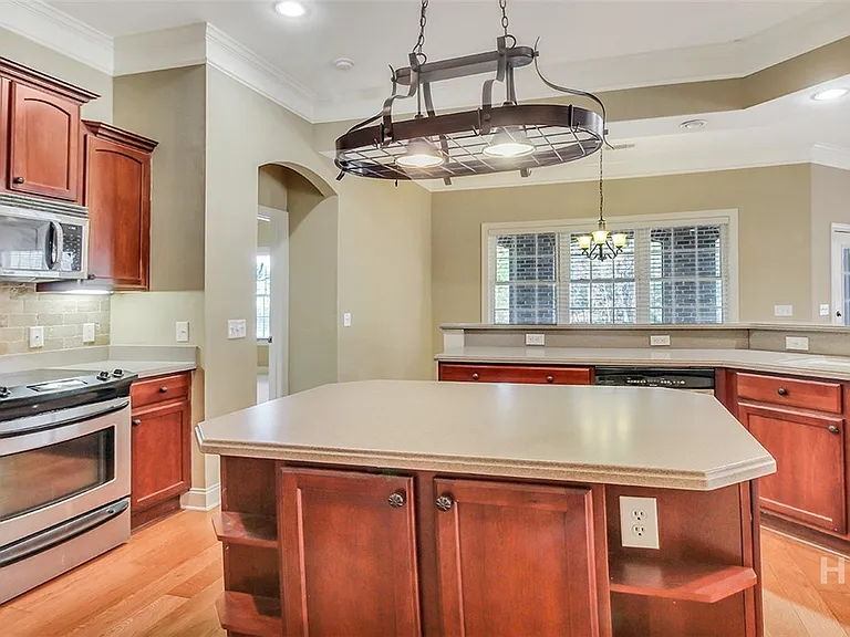 1802 Woodside Rdg — Photo 21