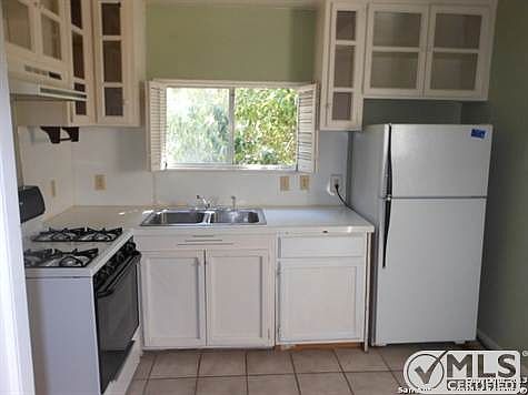 3rd image of 309 W Magnolia Ave APT 1