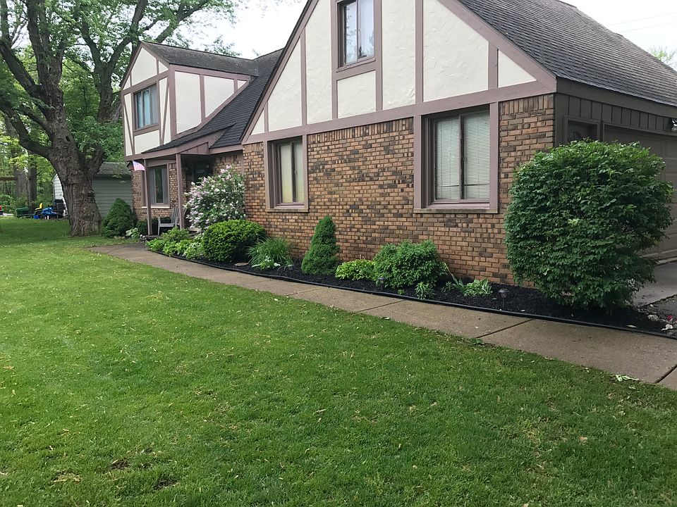 2nd image of 2480 Anchor Bay Ln