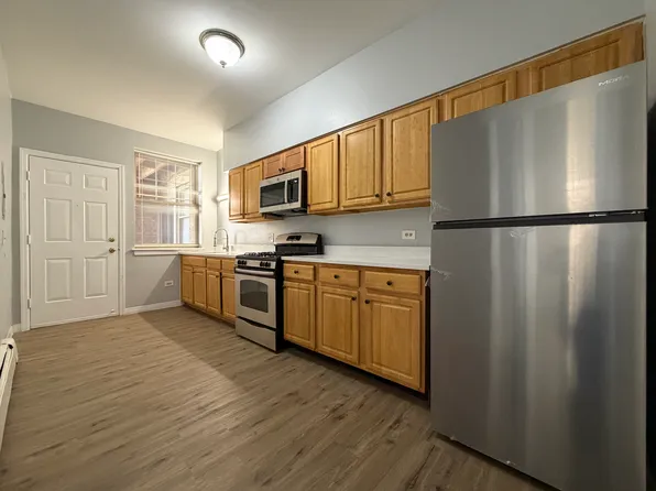 5955 S Indiana Ave #205, Chicago, IL 60637