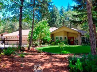 243 Daleo Dr, Grants Pass, OR 97527