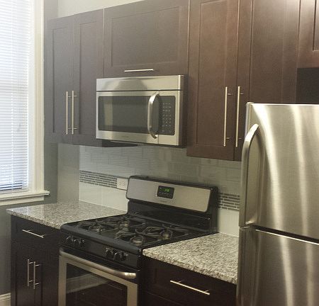 2nd image of 1209 N Catalpa Ave #3