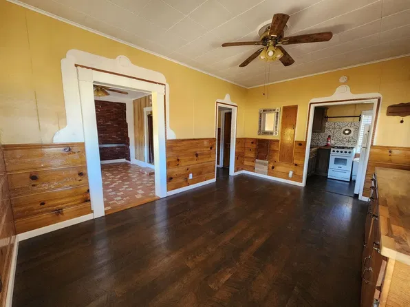 6434 Lear Ave, Twentynine Palms, CA 92277