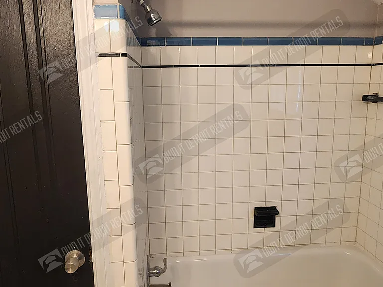 15000 Mayfield St — Photo 23
