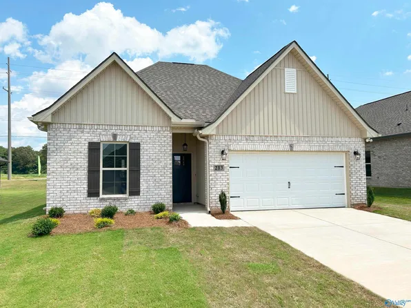 213 Willie Sanders Dr, Madison, AL 35756