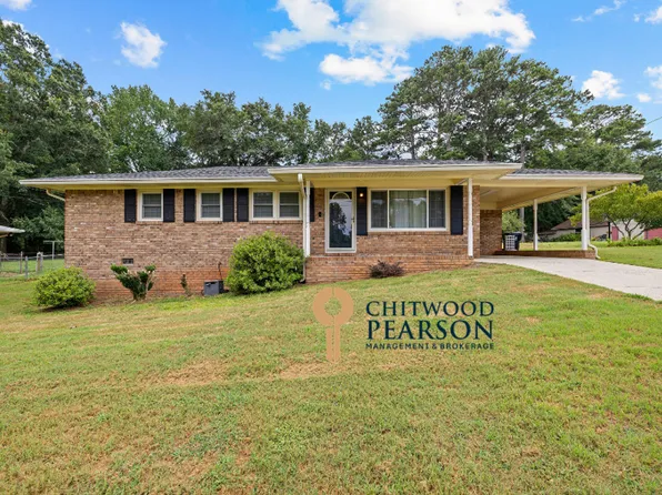 15 Chestnut Dr, Newnan, GA 30263