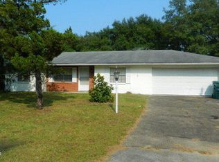 4117 Linwood Dr, Chipley, FL 32428