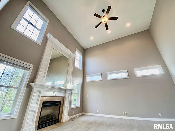 5th image of 3803 W Hearthwood Dr