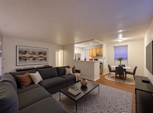 4011 191st St APT 2, Flushing, NY 11358