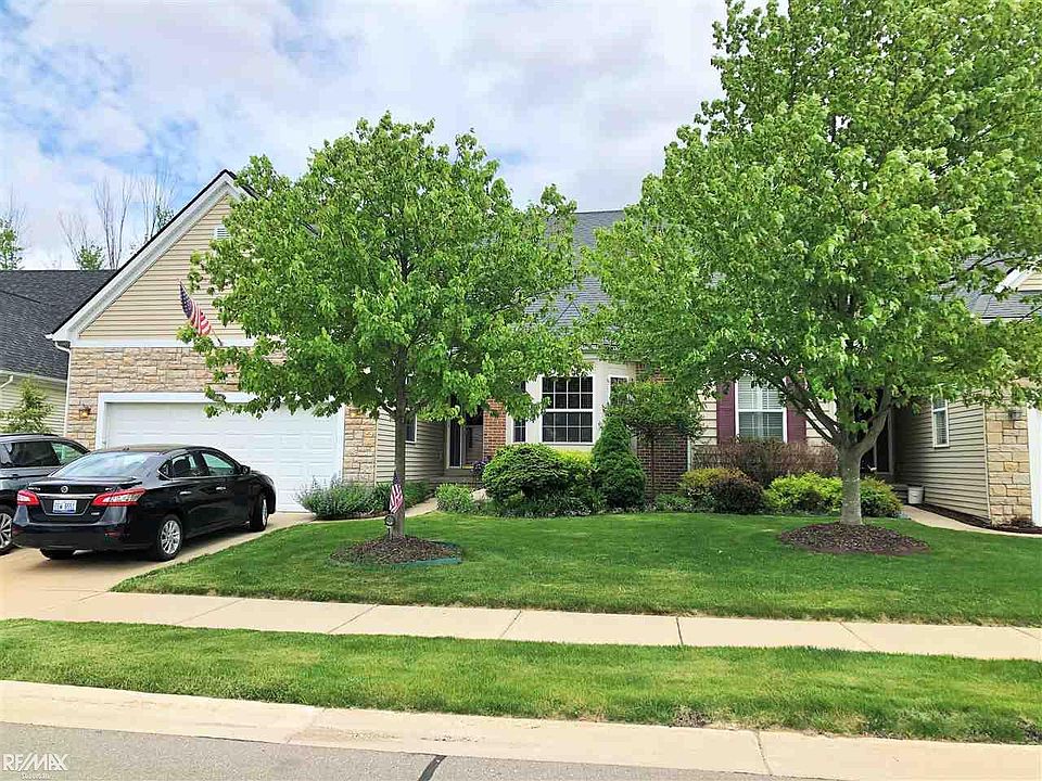 1st image of 3416 Grove Ln #1