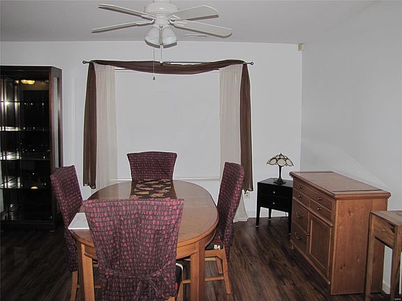 5th image of 1112 Sunhaven Dr APT A