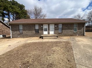 22 Foxboro Cv #R, Jackson, TN 38305