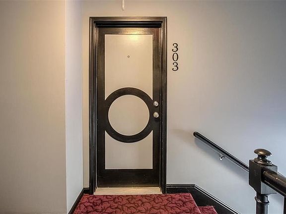 5th image of 4516 Broadway Blvd #303