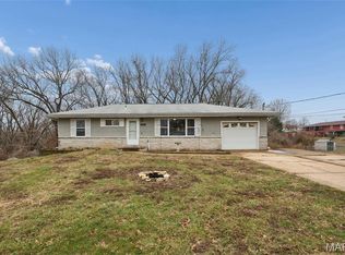 5270 Jimmy Dr, Arnold, MO 63010