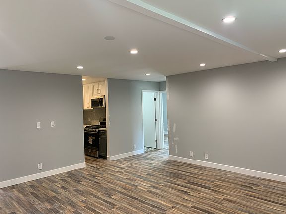 3rd image of 4323 Perlita Ave #1