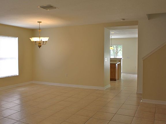 3rd image of 7472 Hunters Greene Cir