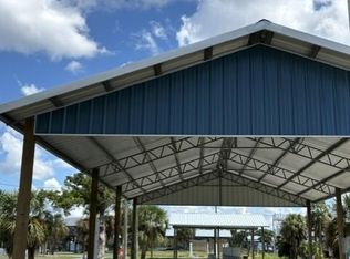 6 7th St, Horseshoe Beach, FL 32648