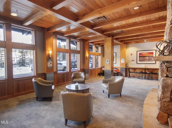 201 ZEPHYR Way #2308, Winter Park, CO 80482