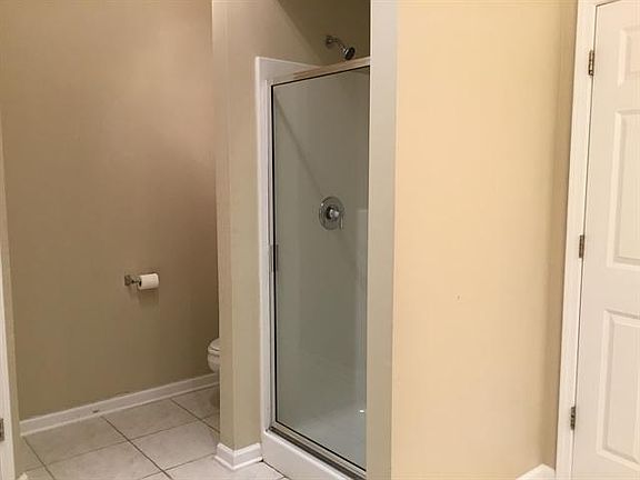 4th image of 4084 Colton Dr #1