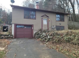 531 State St, Belchertown, MA 01007