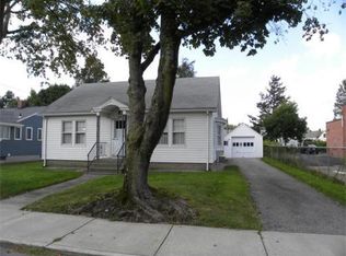 333 Winsor St, Ludlow, MA 01056