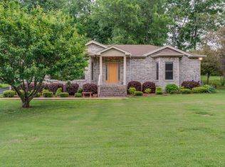 2314 Woodmont Dr, Springfield, TN 37172