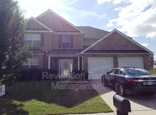 380 Othello Dr, Hampton, GA 30228