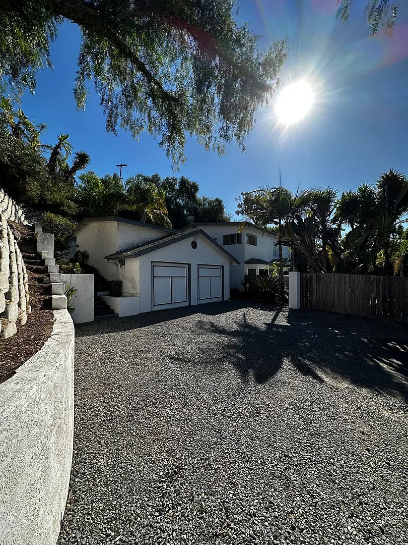 4 Bedroom, 4 Bath Home W/ 2-Car Garage. Swimming Pool And Large Fenced In Yard. Must See — Photo 1