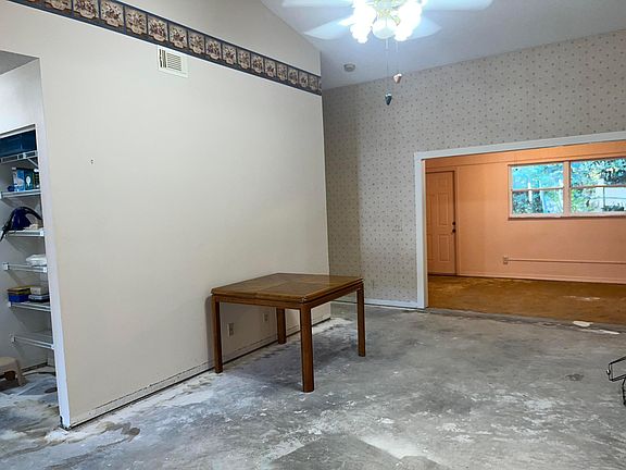 4th image of 11170 SE Sea Pines Circle